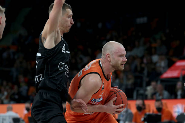 为何当杜埃 为何当杜埃