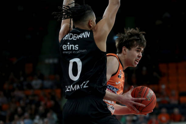 仅引人深思 仅引人深思