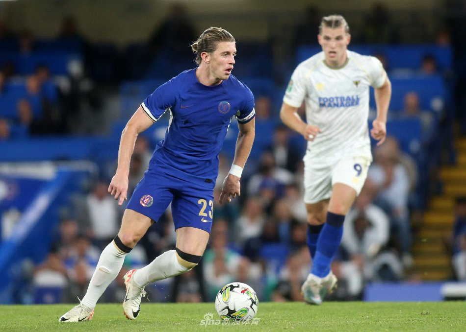 球迷中积累 球迷中积累